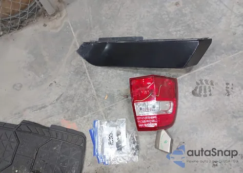 2013 Ford Expedition Xlt z USA, uszkodzony, nr VIN 1FMJU1J50DEF35102